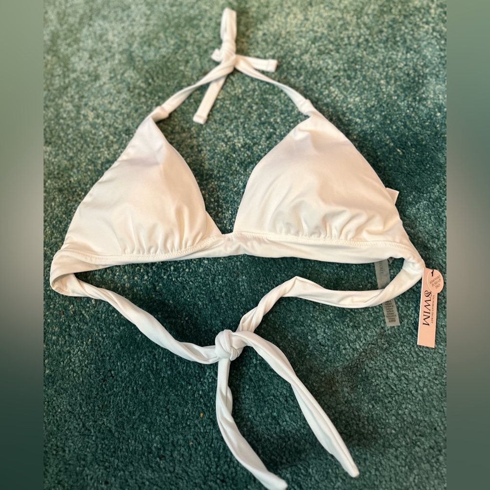 NEW Women’s Victoria’s Secret Push-Up Swim Top - Size L